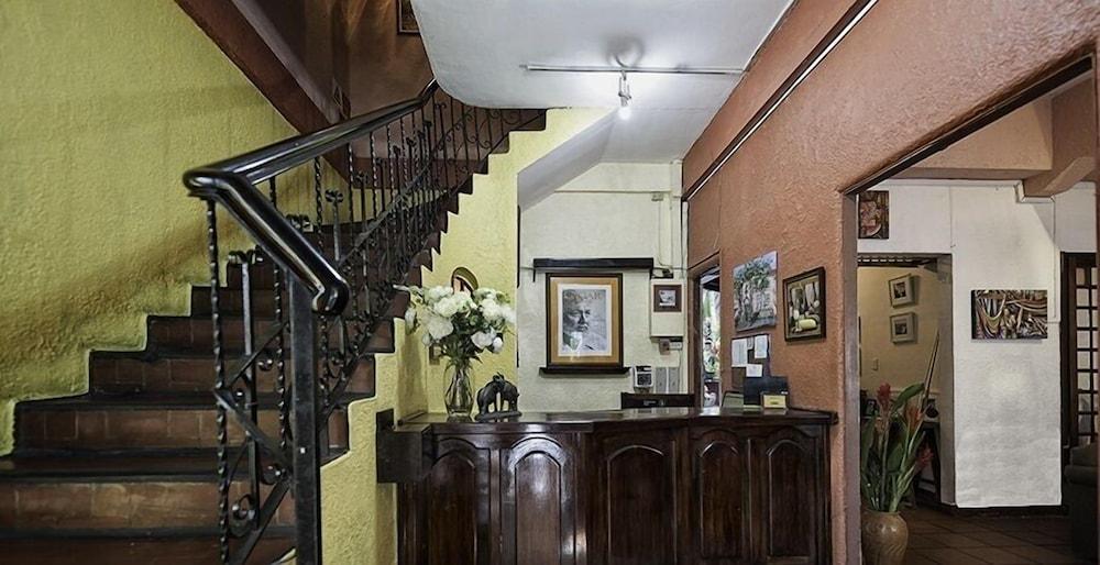 Hemingway Inn Сан-Хосе Экстерьер фото